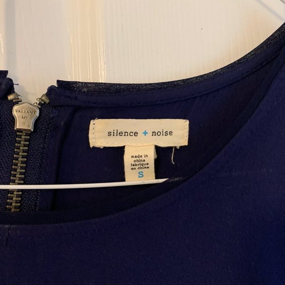 Silence + Noise Urban Outfitters Witchy Tee Mini Dress, Navy, S - Picture 3 of 5